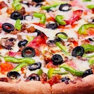Deluxe Pizza