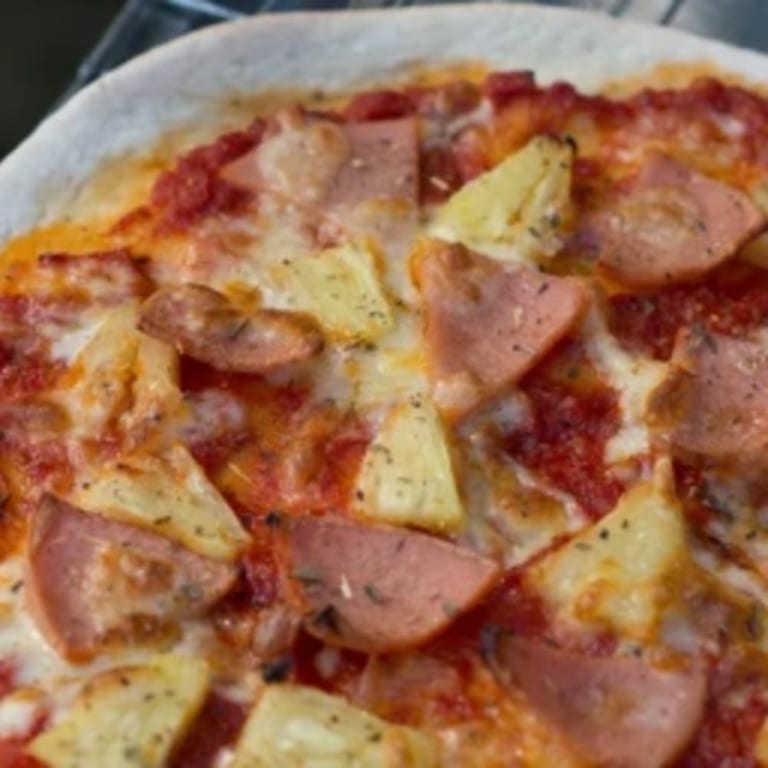 Hawaiian Pizza Delight
